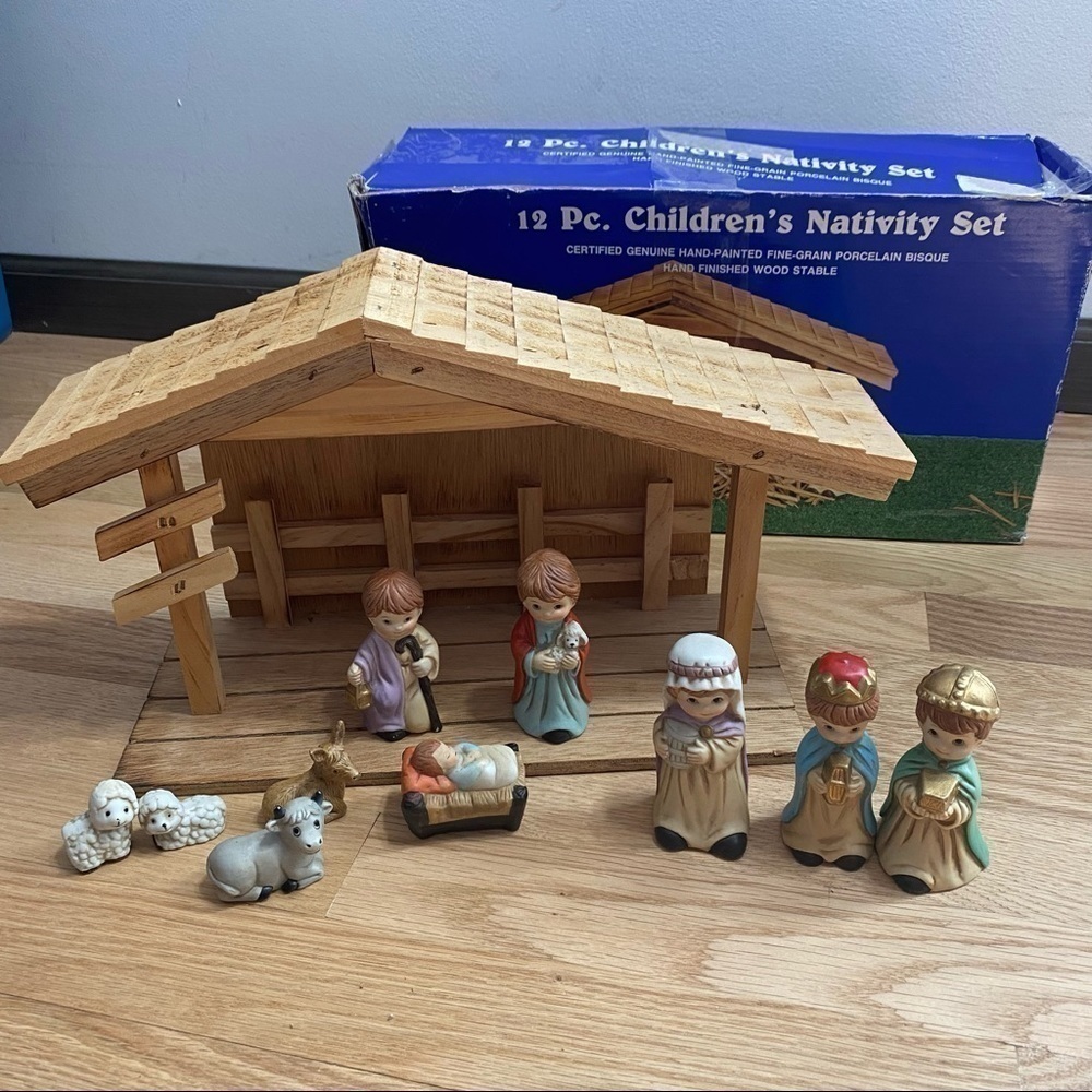Children’s Nativity Set Vintage Hand Painted Porcelain Christmas Holiday Decor
